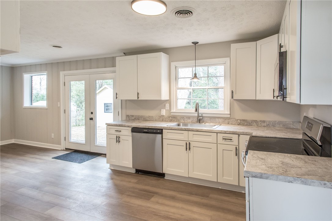 1205 Anguilla Street