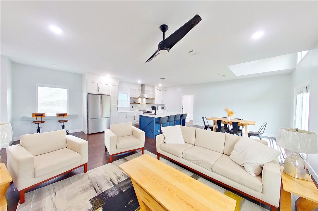 3935 Memorial Drive