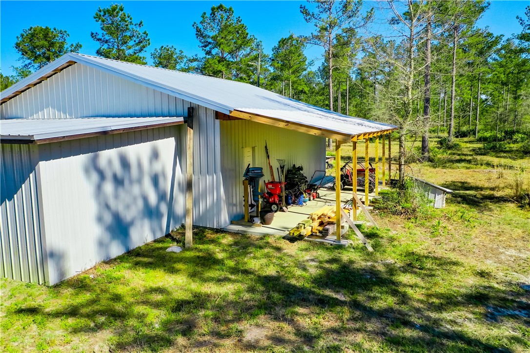 32086 Hwy 121 Highway