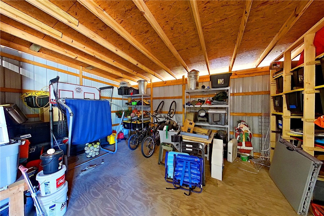 32086 Hwy 121 Highway