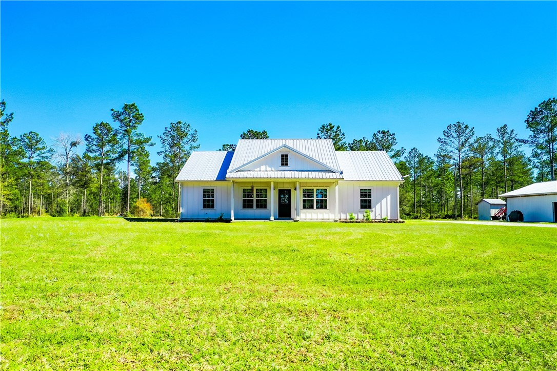 32086 Hwy 121 Highway