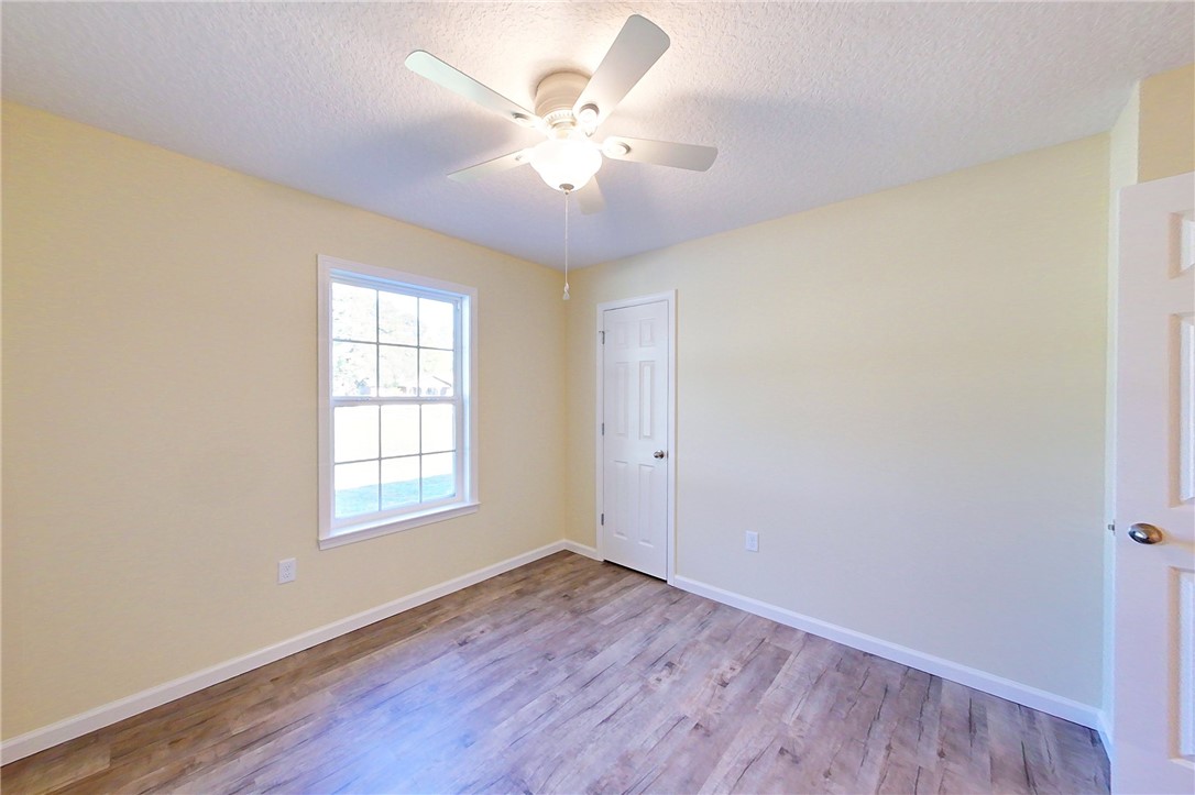 2962 South Lakeview Drive