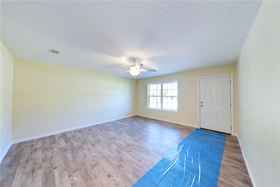 2962 South Lakeview Drive