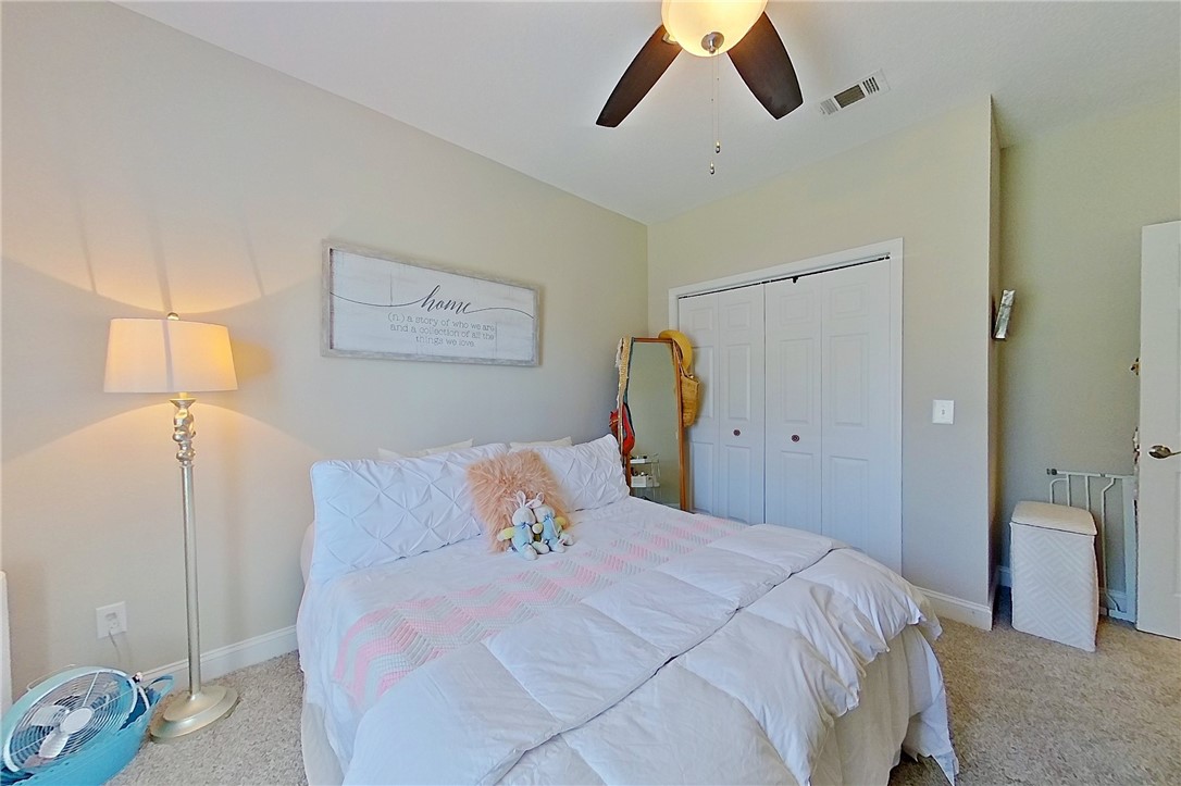 6610 Pine Ridge Circle