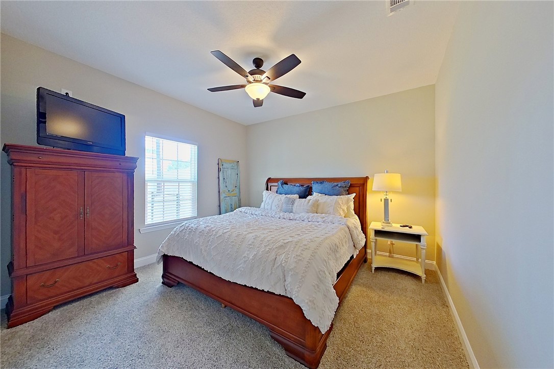 6610 Pine Ridge Circle