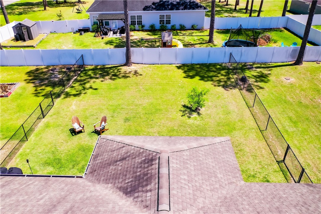 6610 Pine Ridge Circle