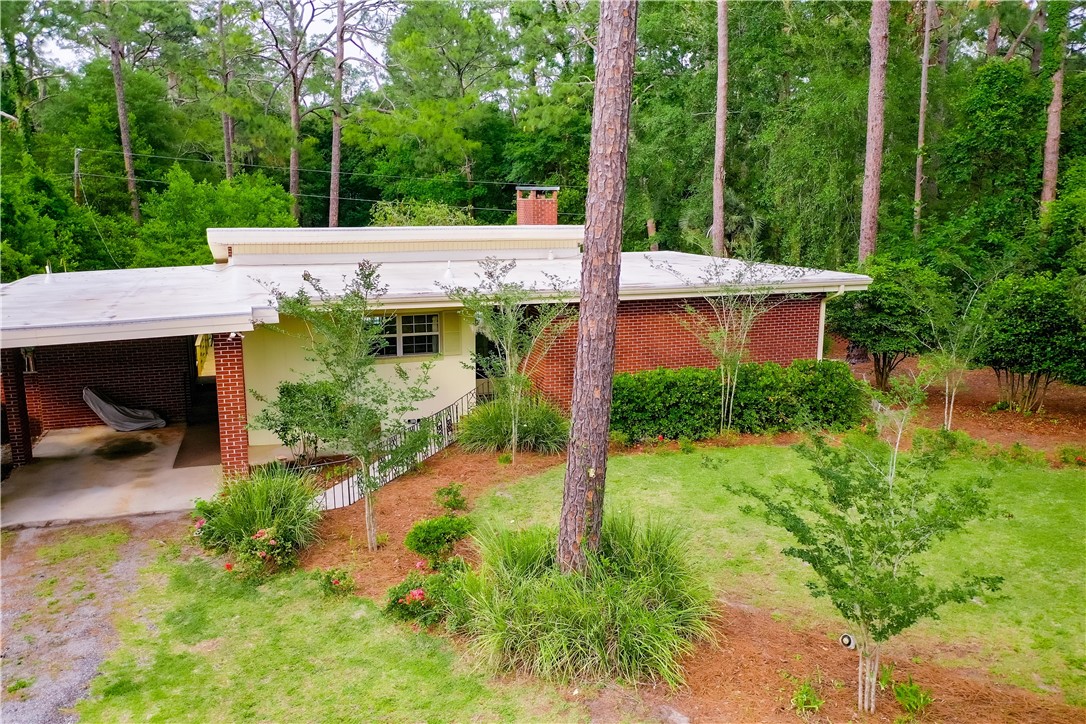 1303 Jasmine Circle