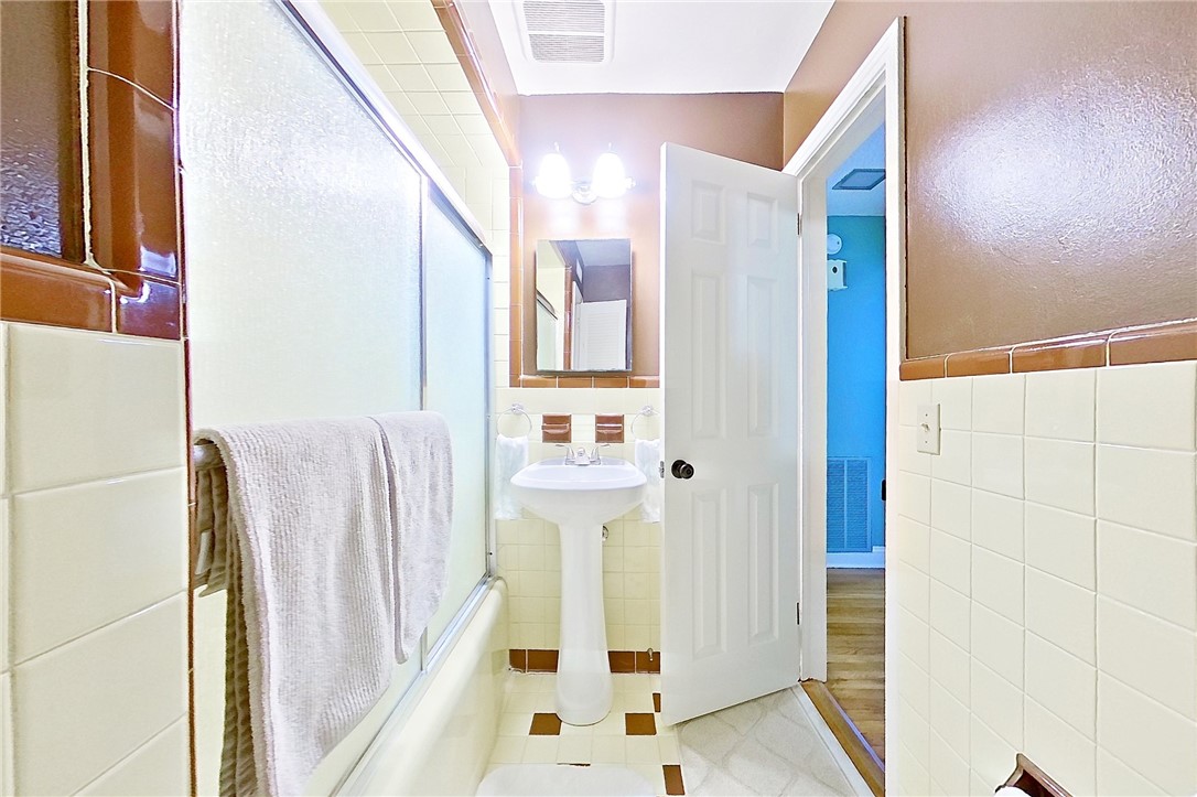 1303 Jasmine Circle