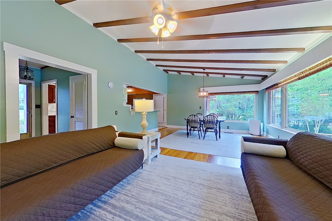 1303 Jasmine Circle