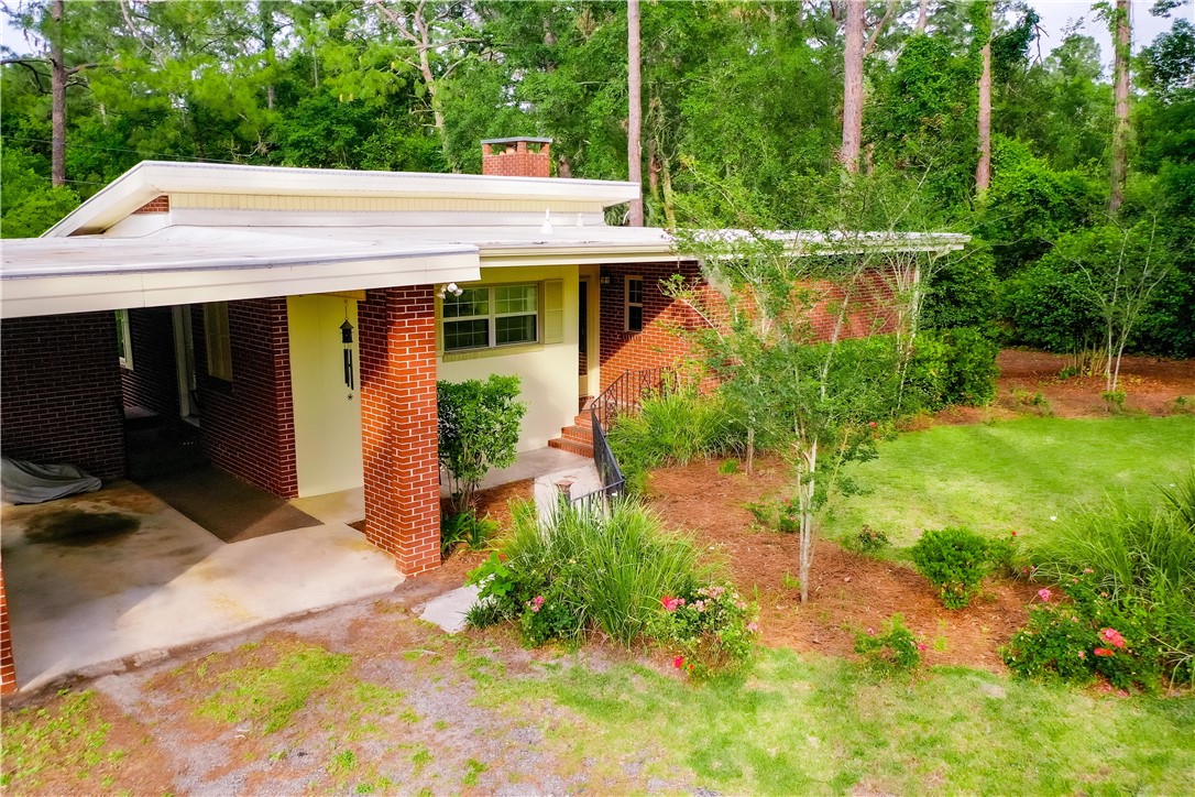 1303 Jasmine Circle