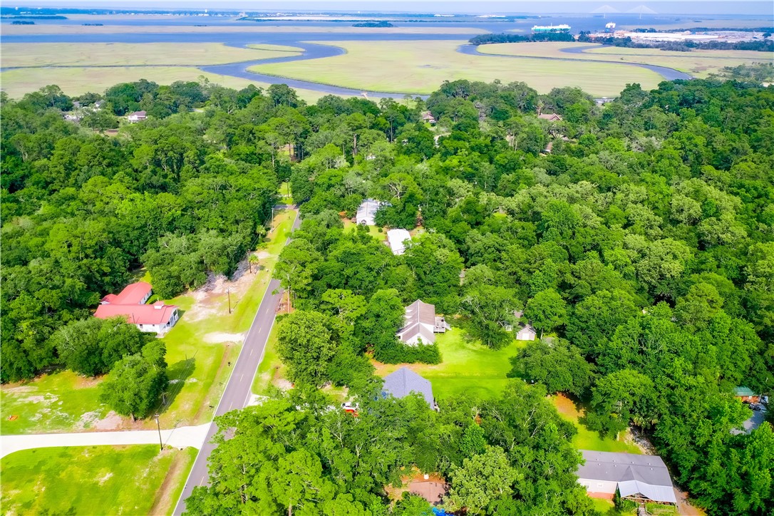 531 Fancy Bluff Road