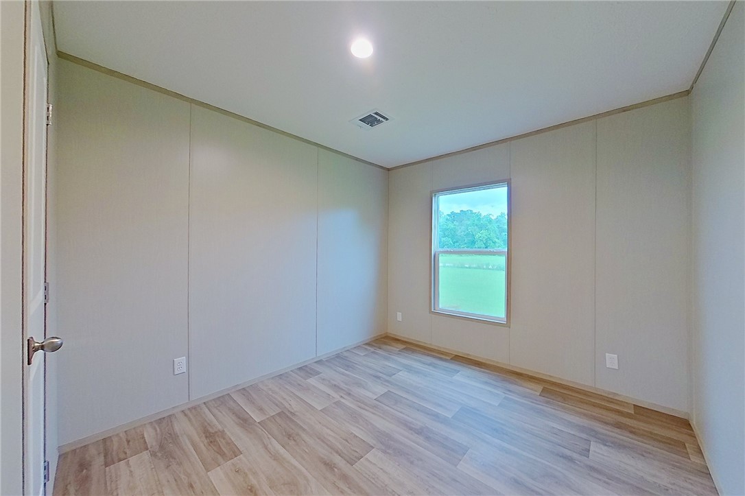 4159 Folks Drive