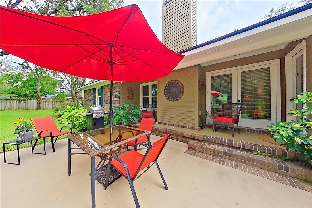 6332 Riverwoods Drive