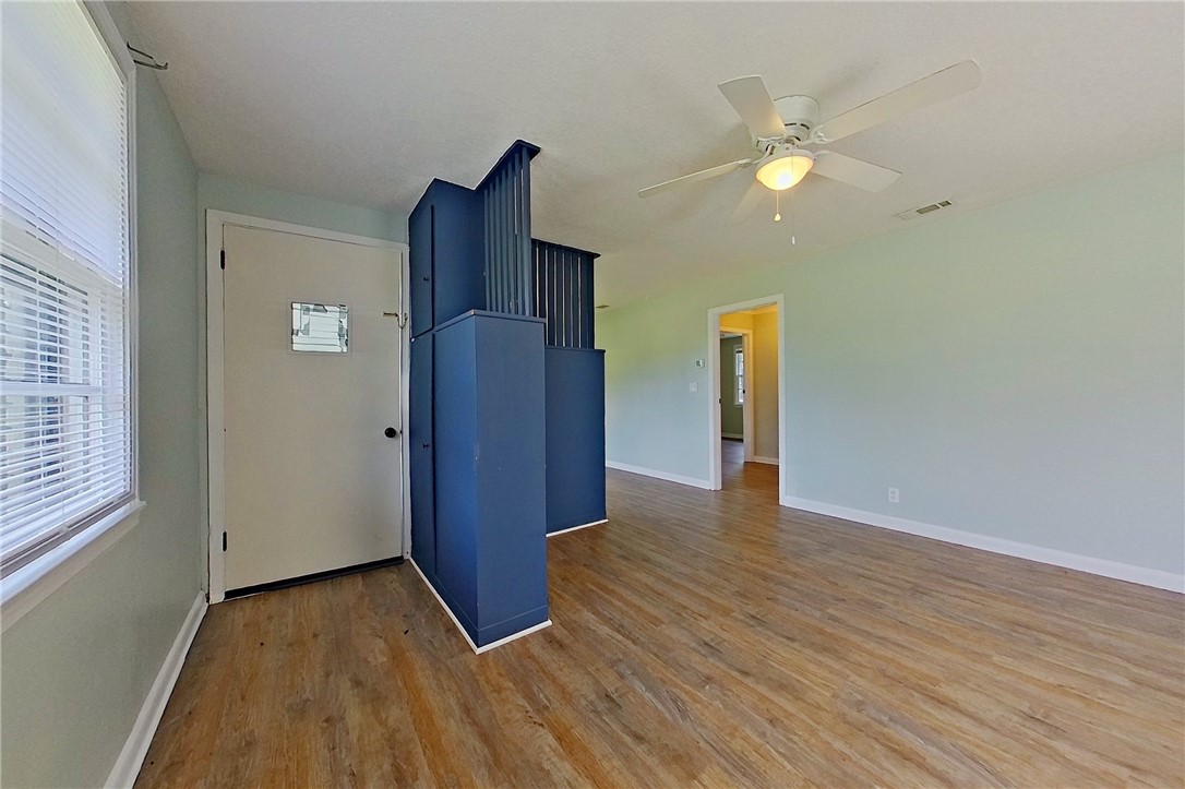 3039 Albany Ave