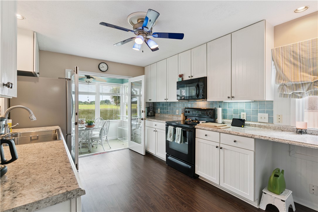 104 Demere Retreat Lane