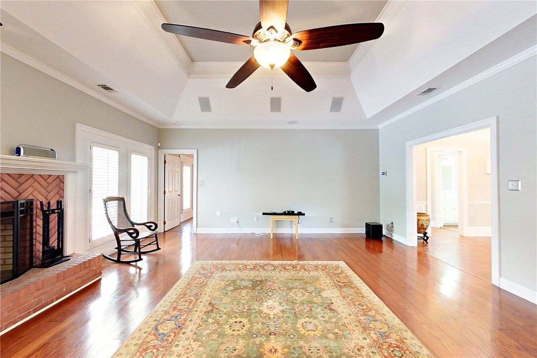 955 Lynn Drive