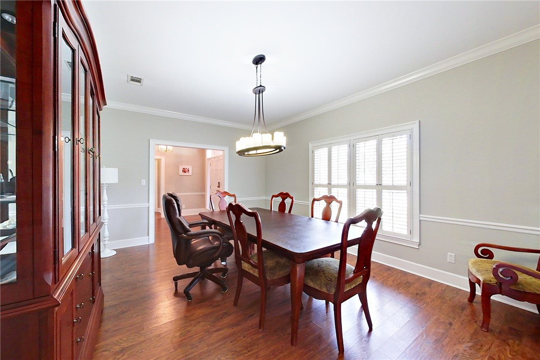 955 Lynn Drive