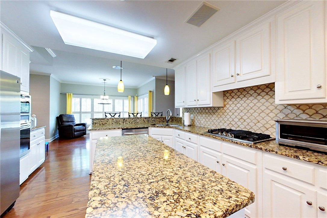 955 Lynn Drive