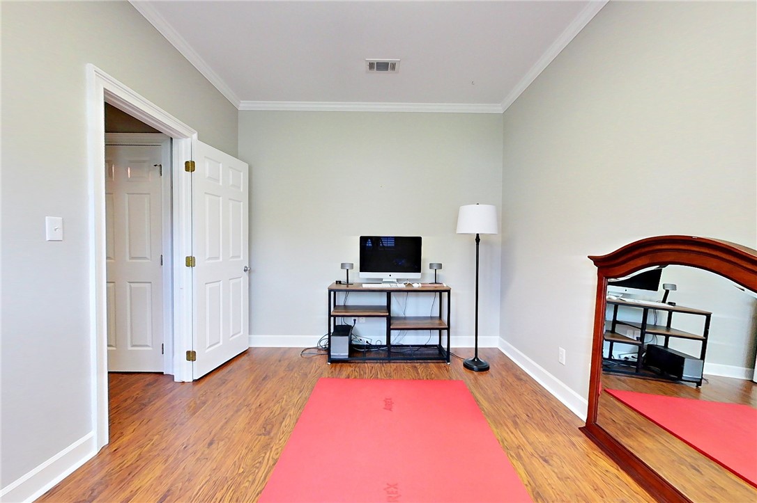 955 Lynn Drive