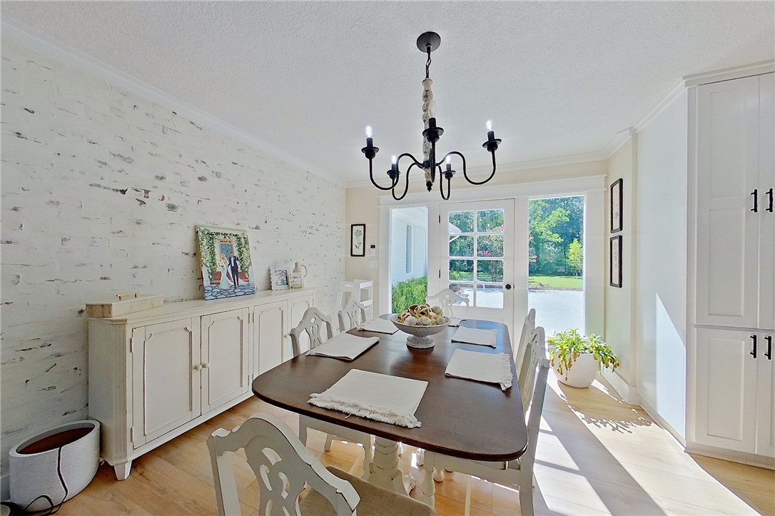 5725 Industrial Blvd