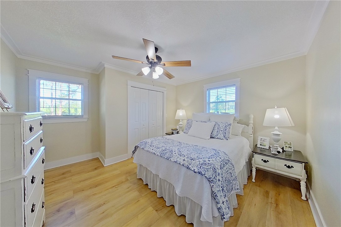 5725 Industrial Blvd