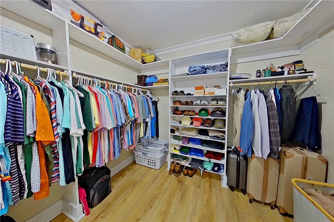 5725 Industrial Blvd