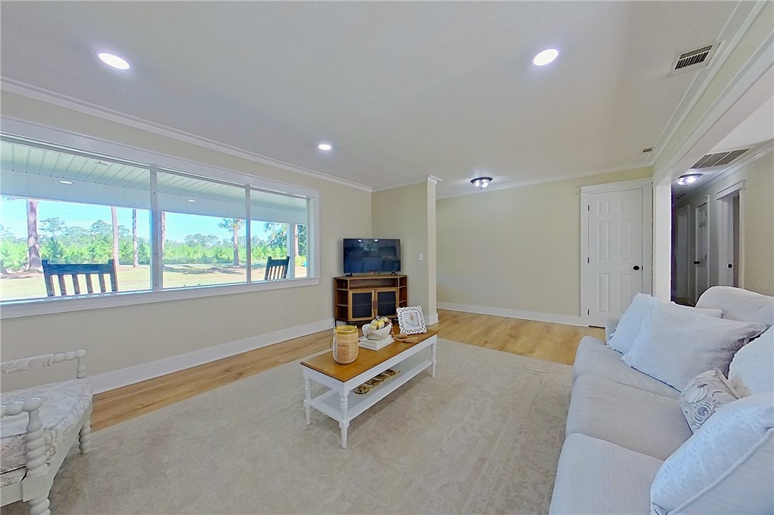 5725 Industrial Blvd