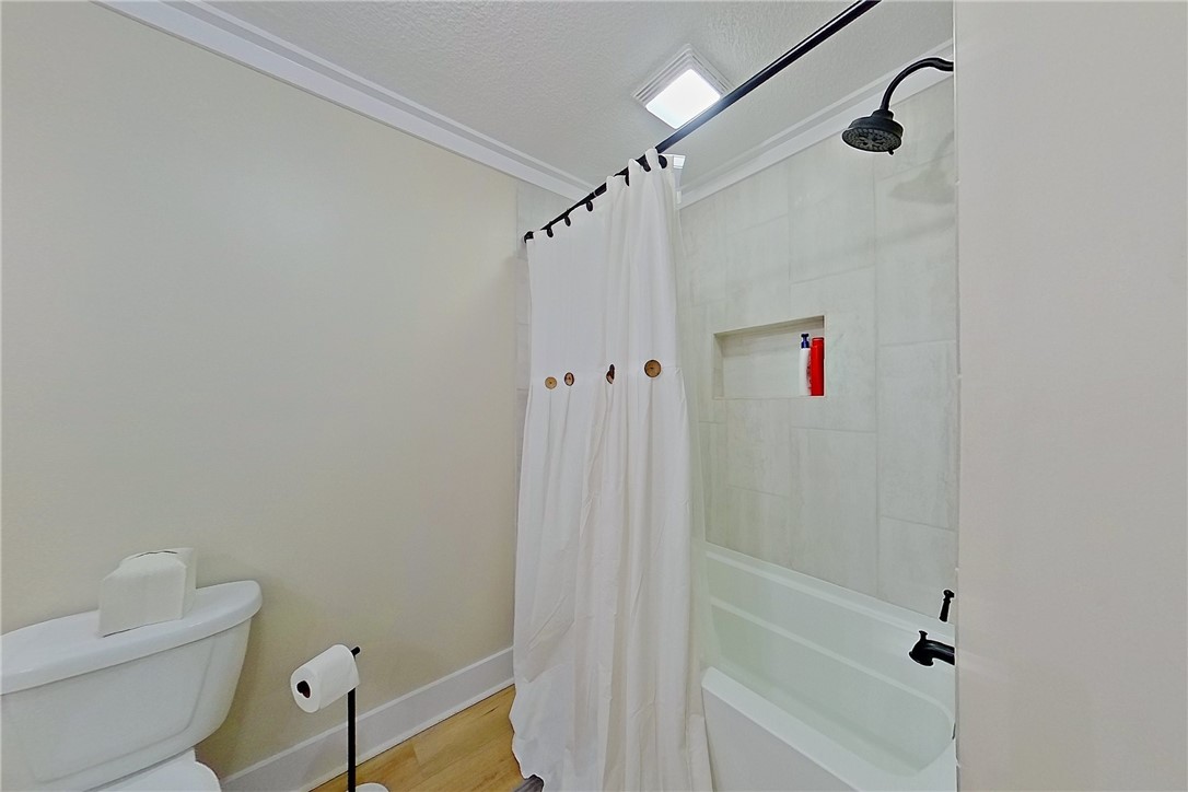 5725 Industrial Blvd