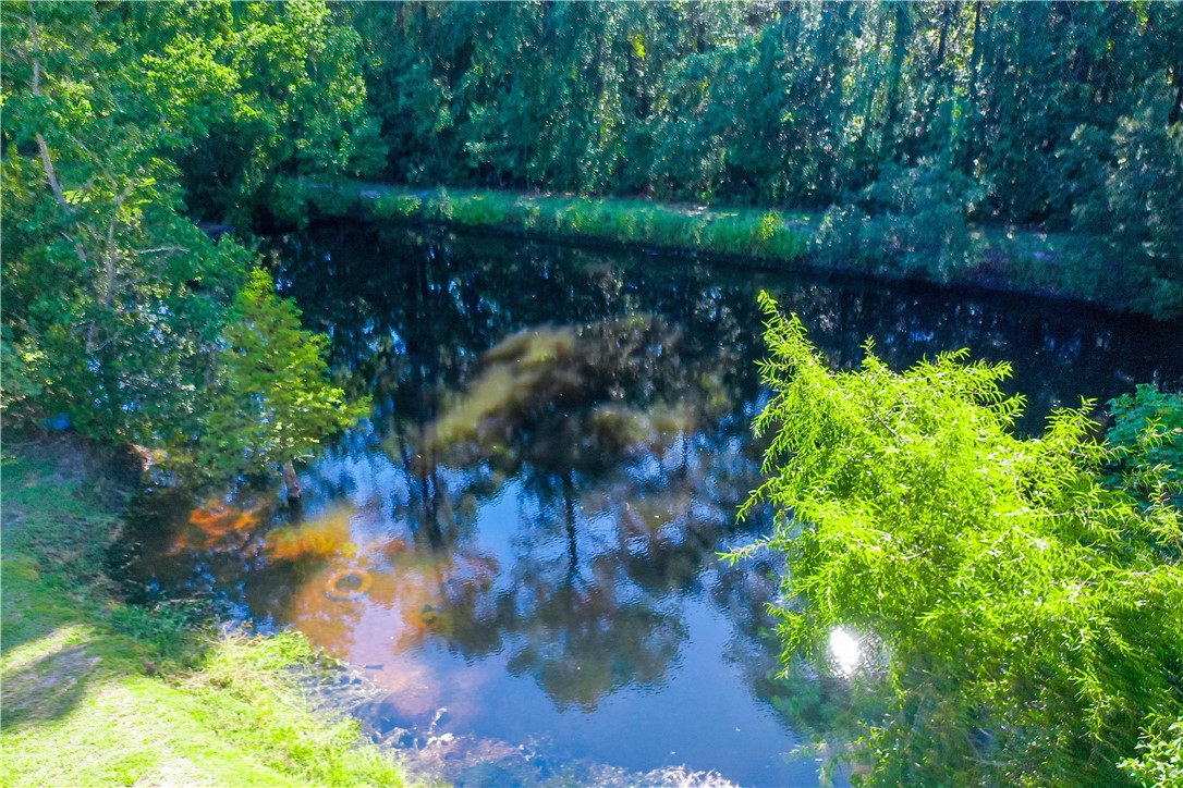 5725 Industrial Blvd