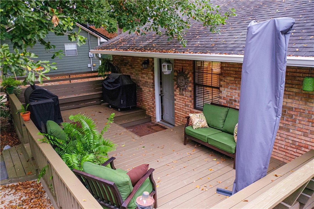 936 Azalea Street