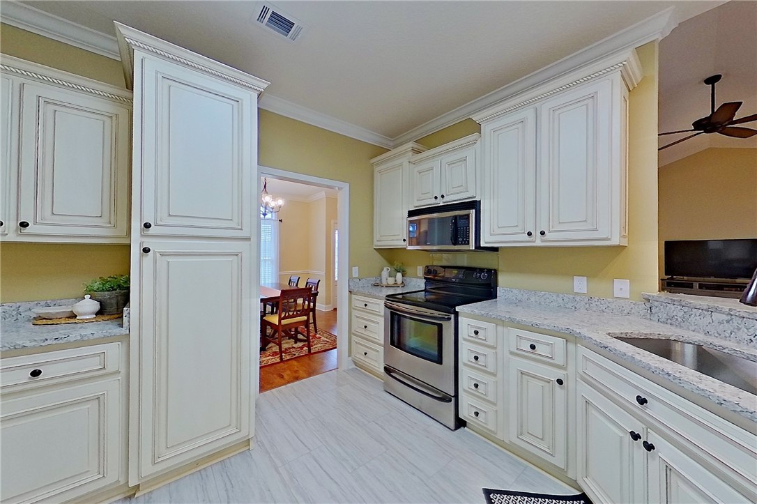 4131 Mulligan Circle