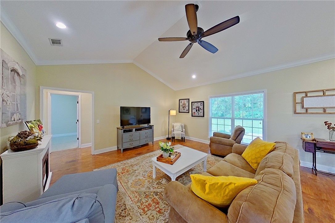 4131 Mulligan Circle