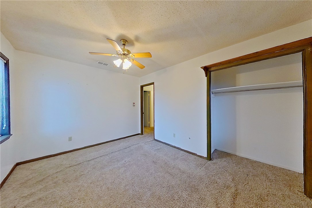 6034 E Main Street