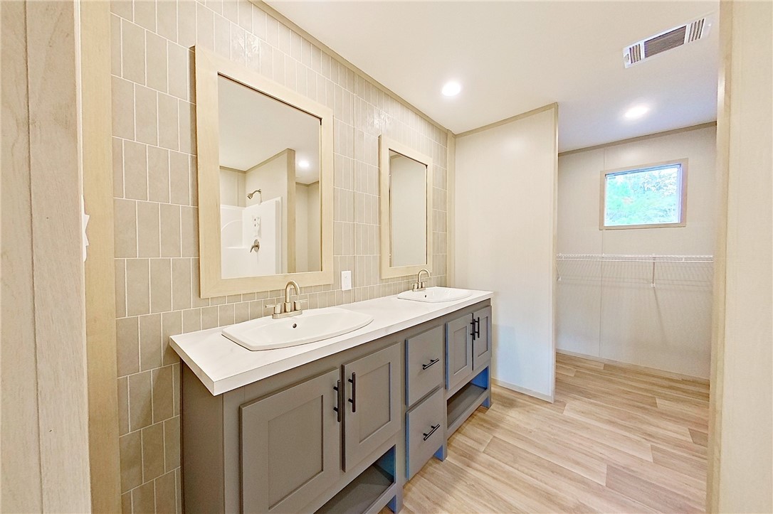 5574 Walkerville Road