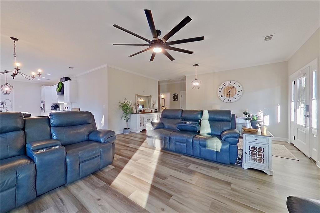 5512 Owens Road