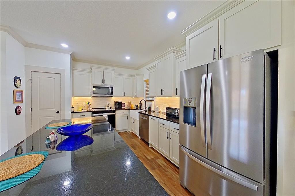 627 Saddle Circle