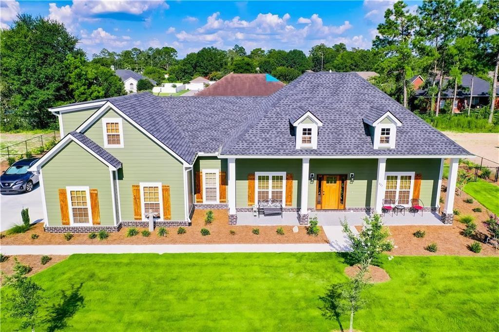 627 Saddle Circle
