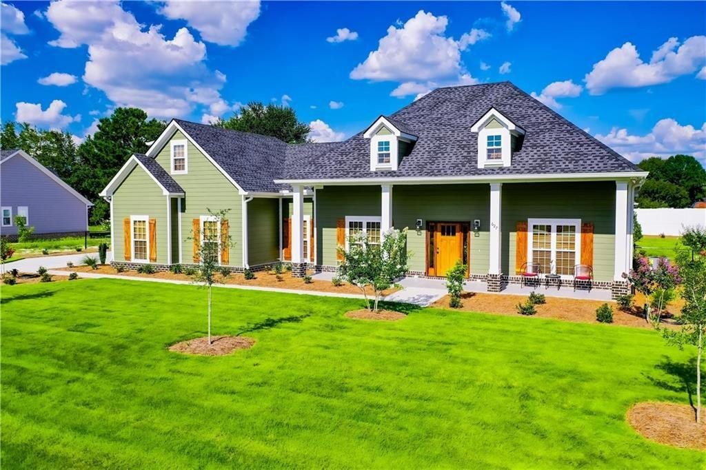 627 Saddle Circle