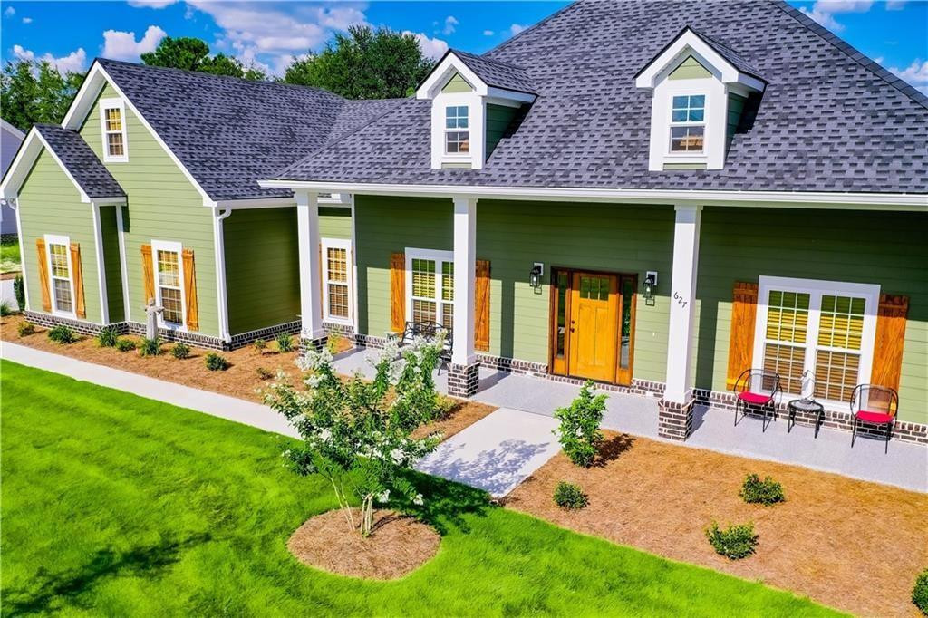 627 Saddle Circle