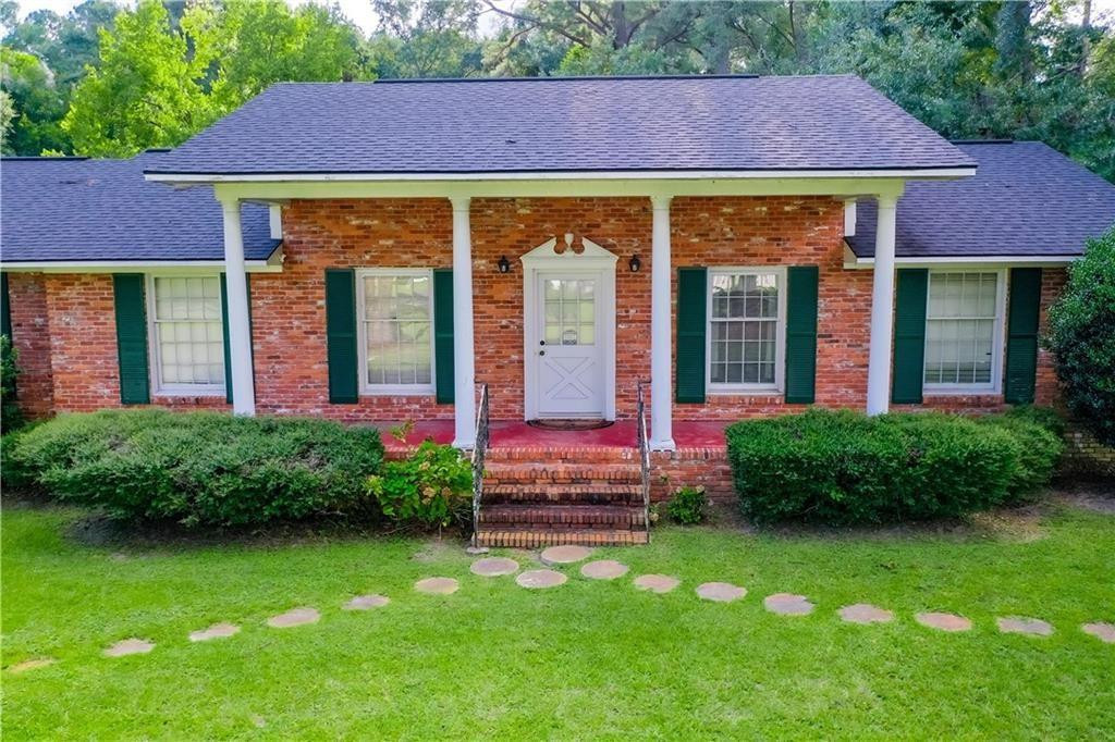 1120 College Ave