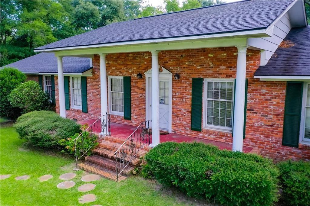 1120 College Ave