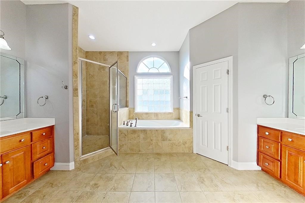 606 Stonewall Jackson Place