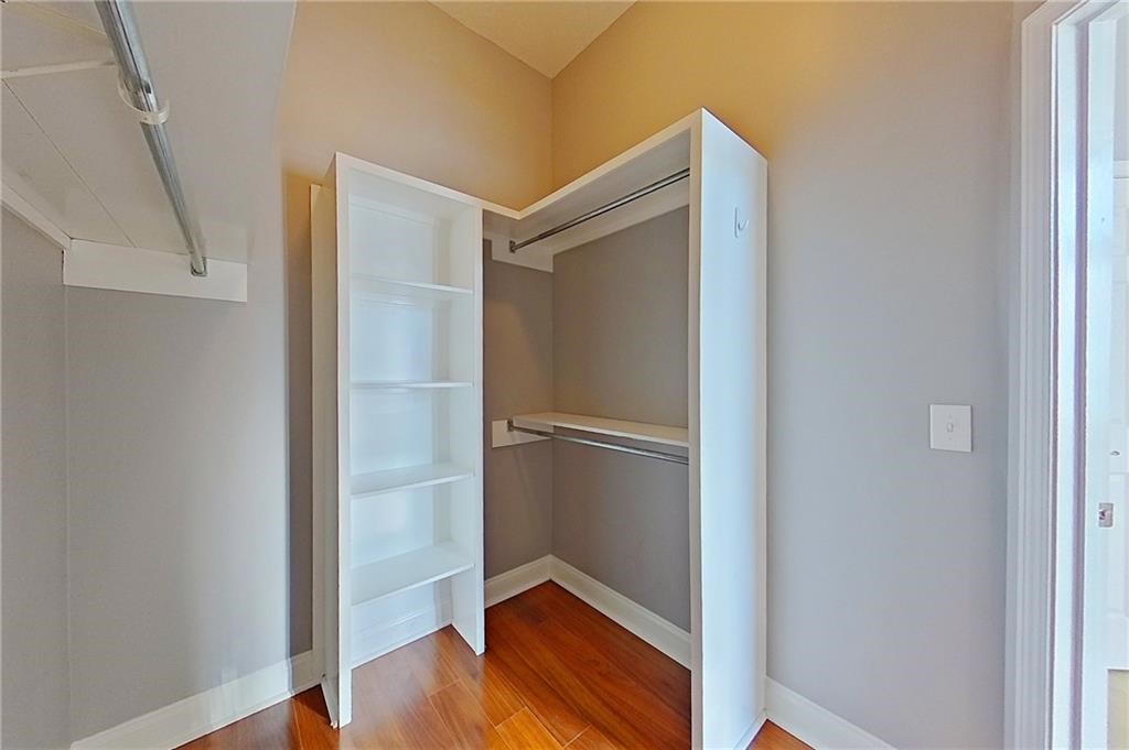 606 Stonewall Jackson Place