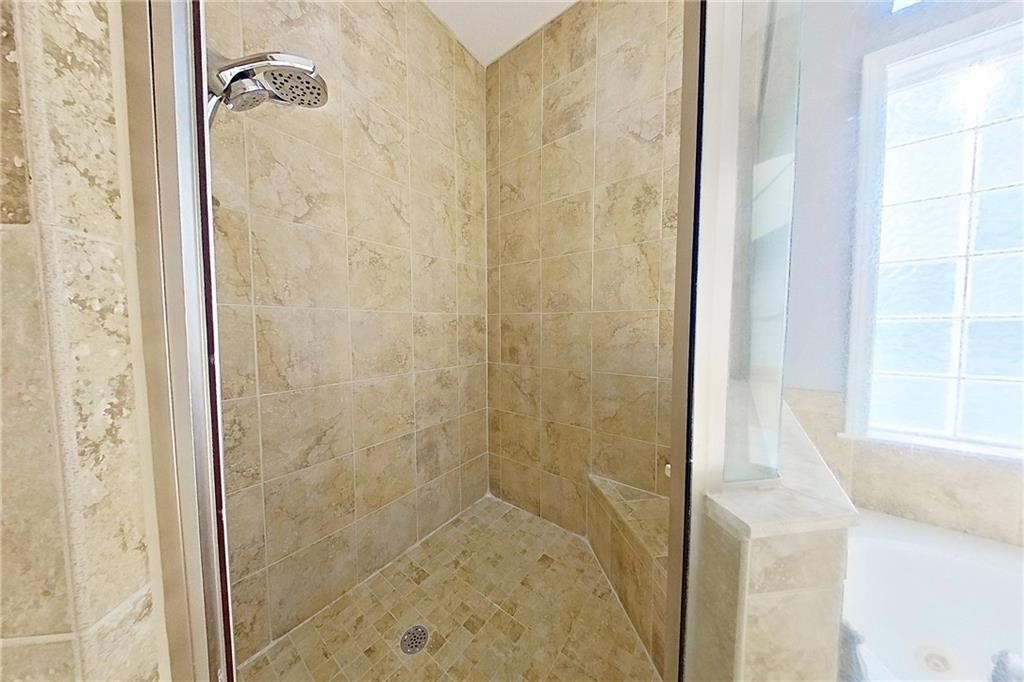 606 Stonewall Jackson Place