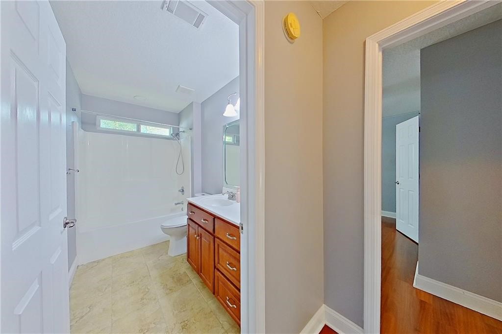 606 Stonewall Jackson Place