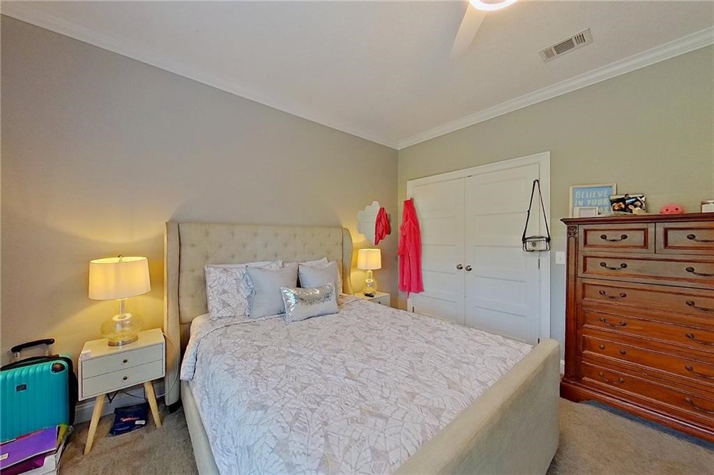 1296 N River Oaks Drive