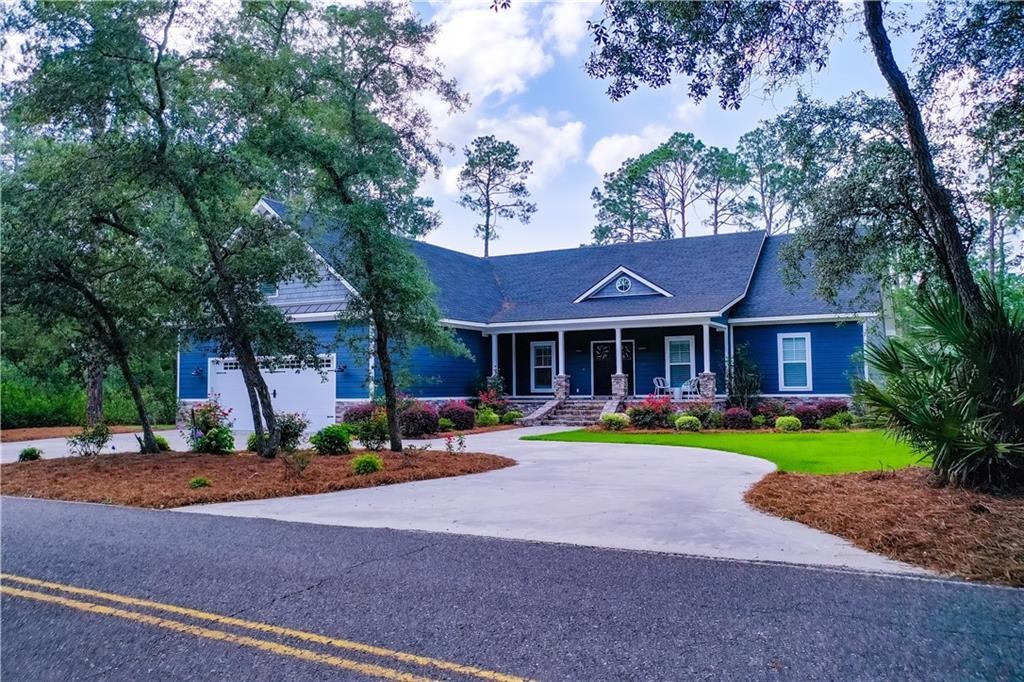 1296 N River Oaks Drive