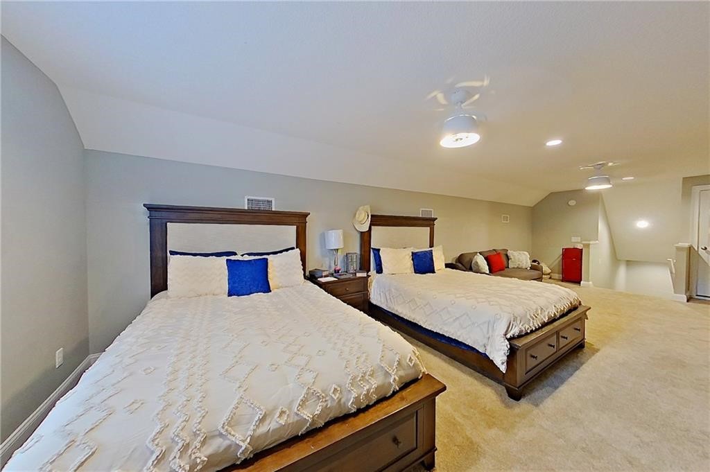 1296 N River Oaks Drive