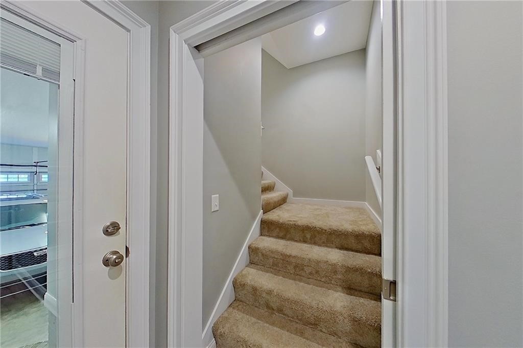 1296 N River Oaks Drive