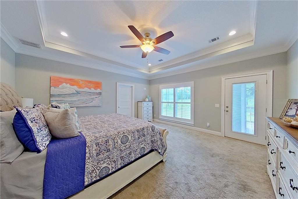 1296 N River Oaks Drive